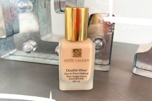 Estee Lauder Foundation Review & Erfahrungen Dezember 2022