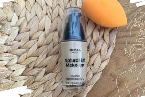 Rival de Loop Natural Lift Make-up Foundation – Review August 2022