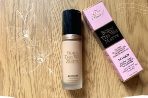 Too Faced Born This Way Matte 24h Foundation Oktober 2022